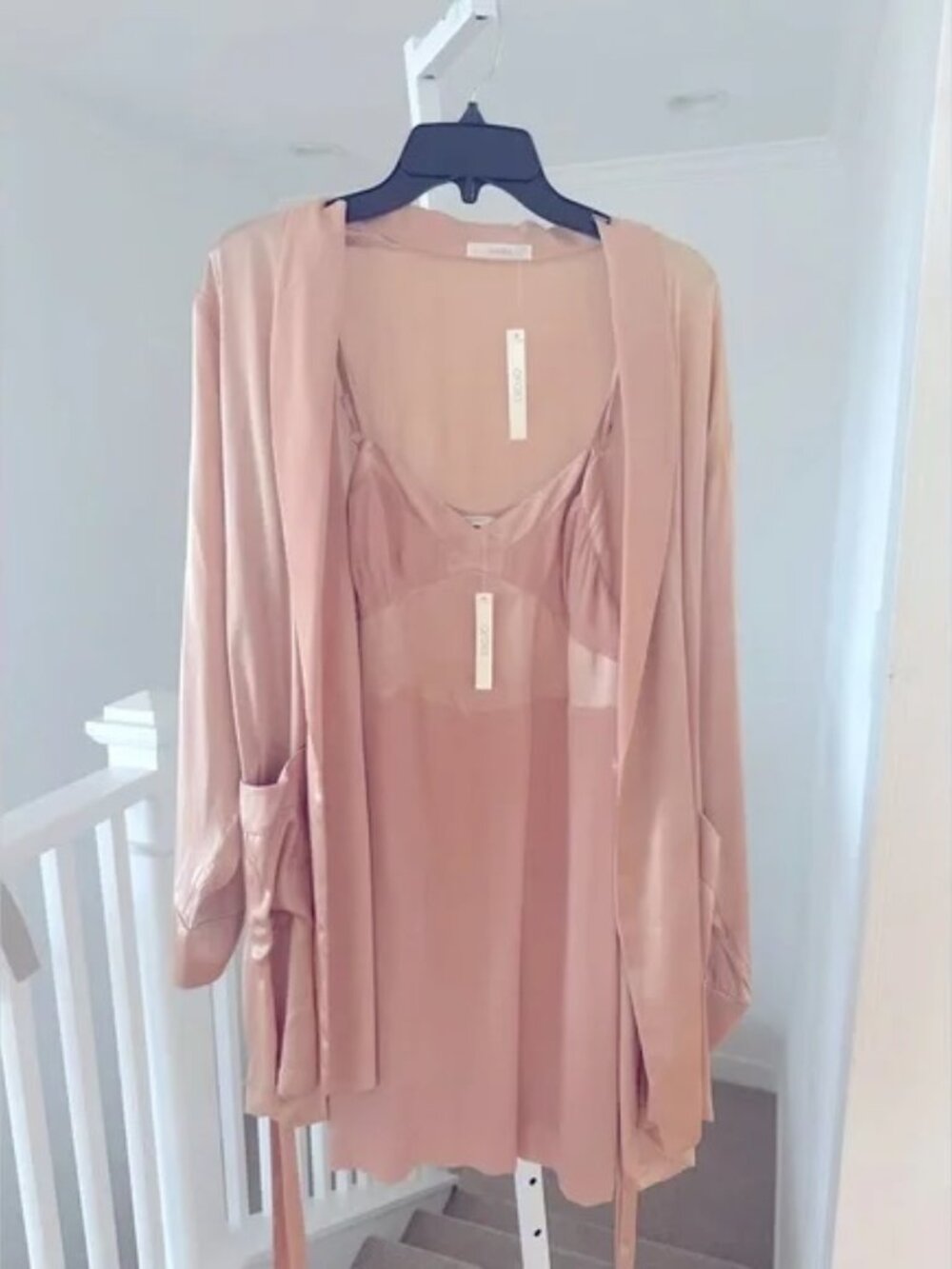 ARAKS | Luxury 100% Silk Slip Chemise and Robe NWT Size Medium